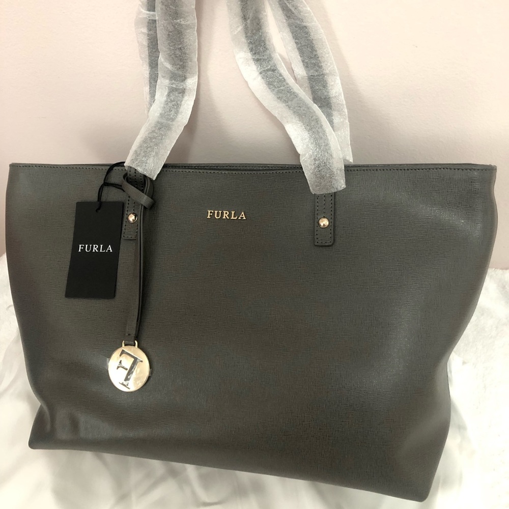 Furla Daisy grey Saffiano leather medium tote shopper bag